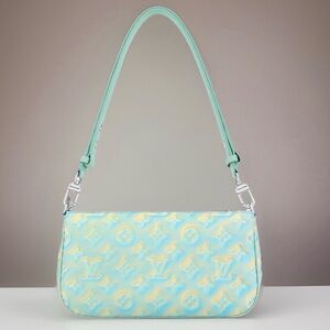 LOUIS VUITTON Limited Summer Iridescent Stardust Turquoise Magical Mermaid Bag